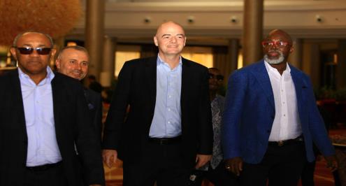 تقارير: الكاف يقرر إستضافة الدوحة للسوبر الإفريقي بين الترجي والرجاء 